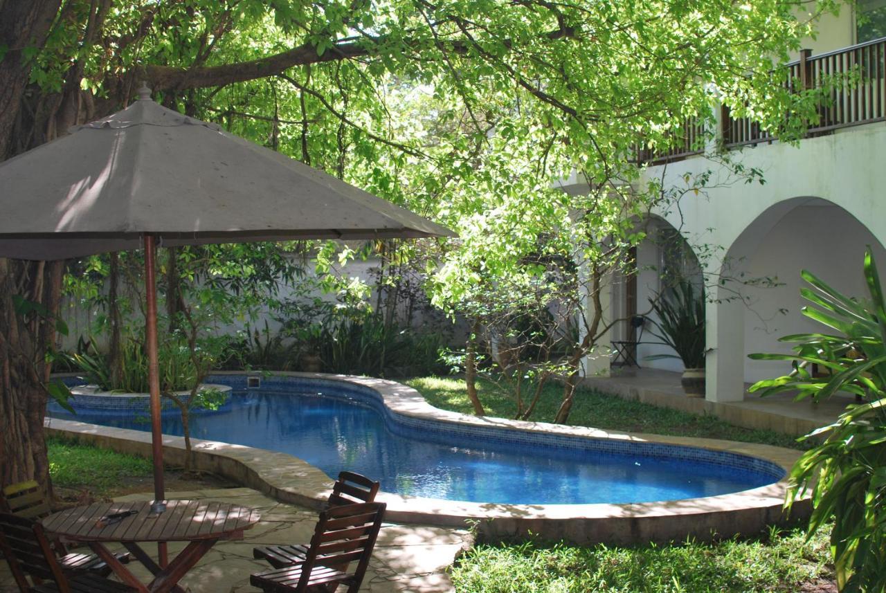 Alexanders Hotel Dar es Salaam Exterior foto